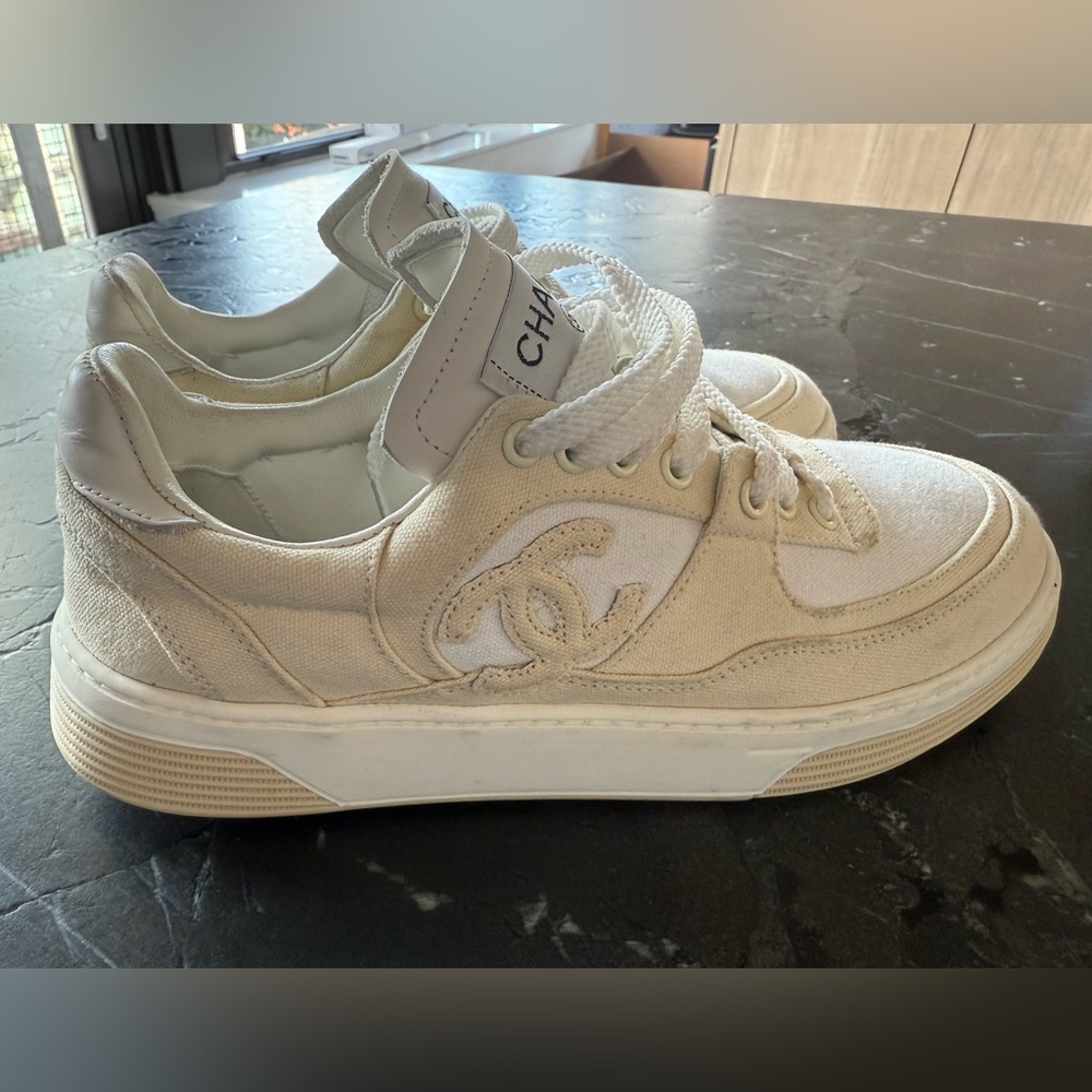 Chanel 24CC cloth trainers